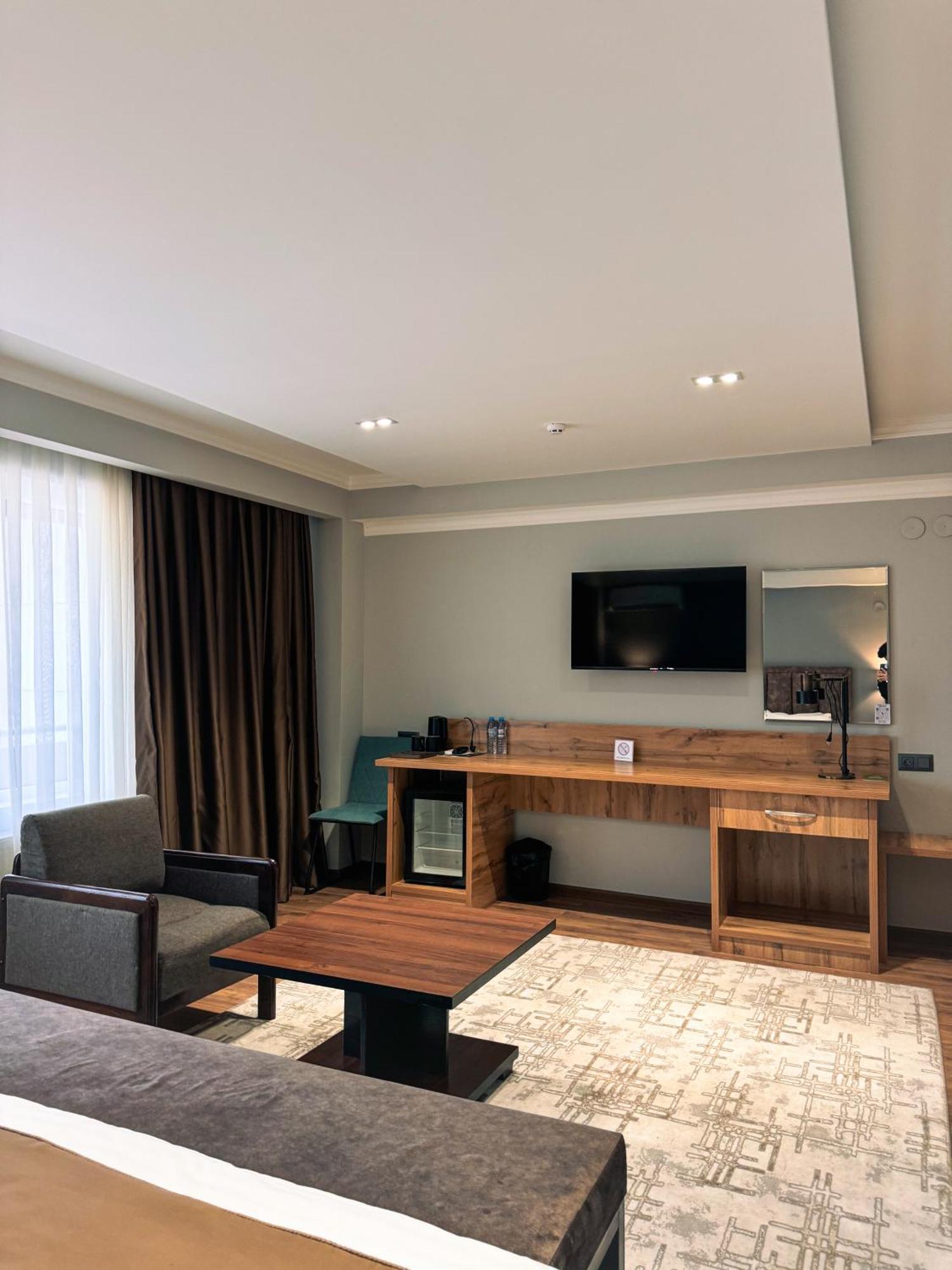 Ziyorat Luxury Hotel Ferghana Extérieur photo