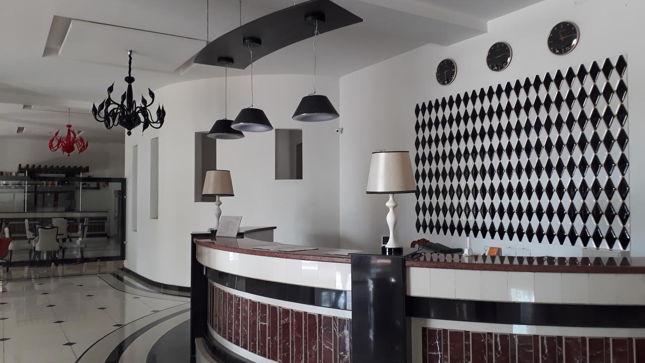 Ziyorat Luxury Hotel Ferghana Extérieur photo