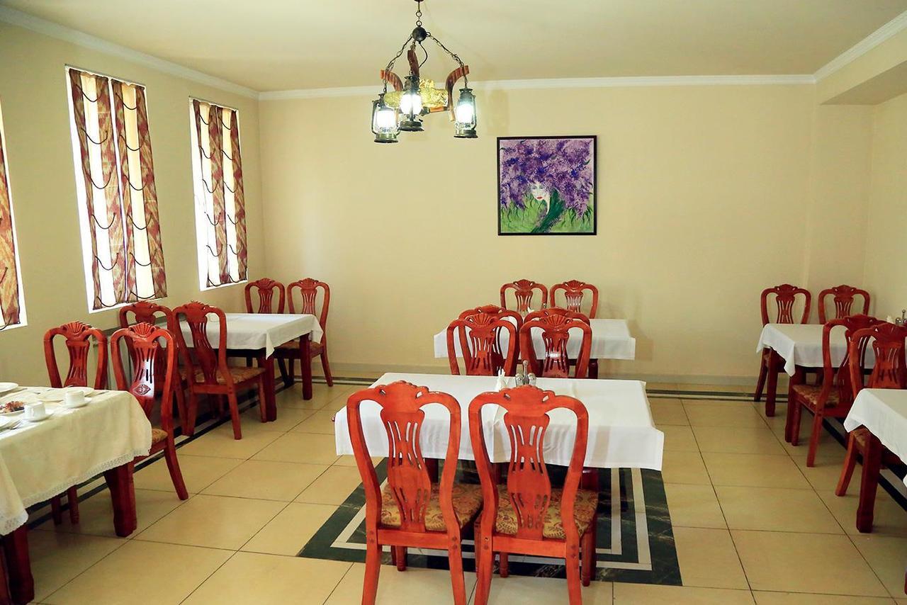 Ziyorat Luxury Hotel Ferghana Extérieur photo