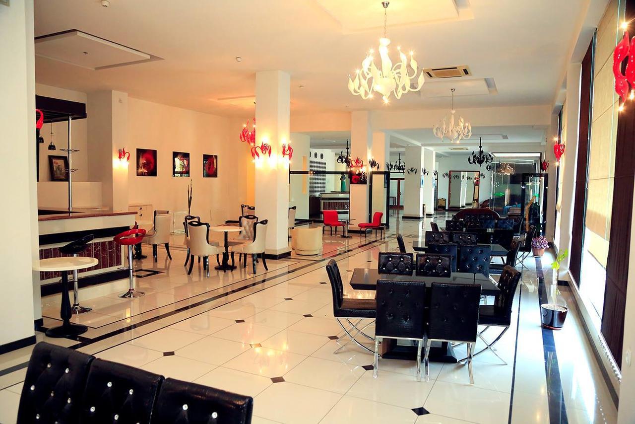 Ziyorat Luxury Hotel Ferghana Extérieur photo