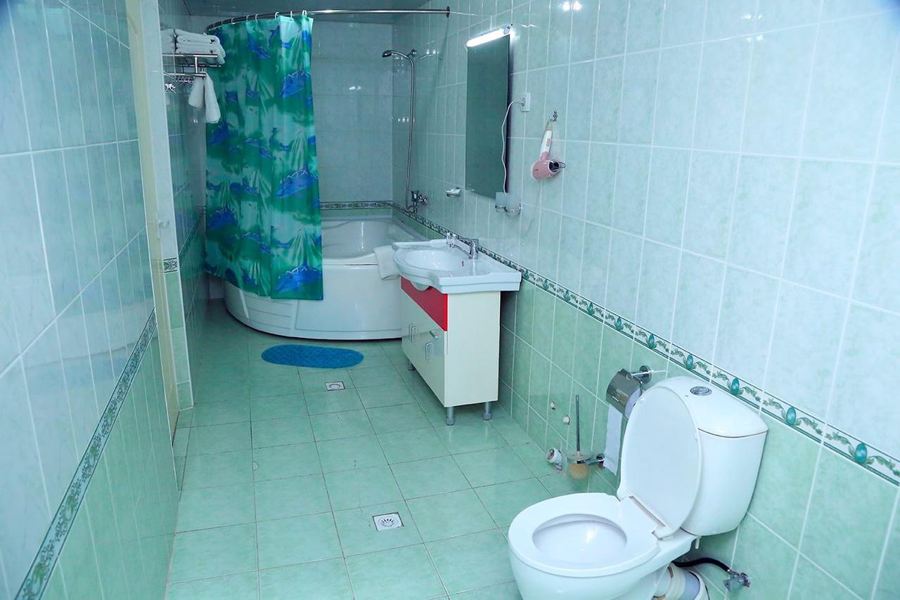 Ziyorat Luxury Hotel Ferghana Extérieur photo